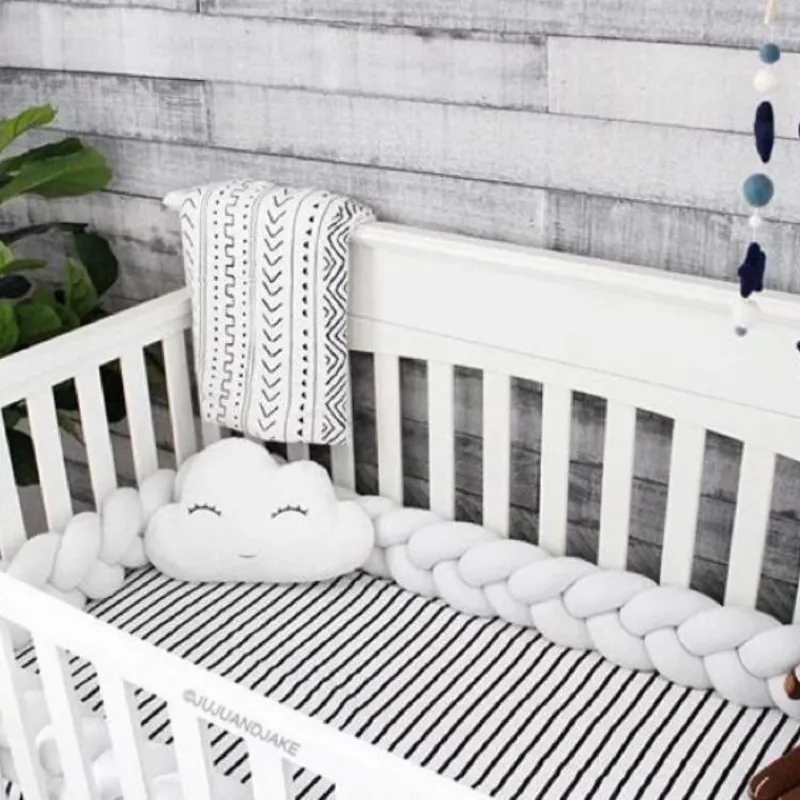 Juju & Jake Braided Crib Bumper