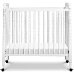 DaVinci Jenny Lind Mini Crib